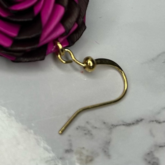 Pinwheel Palm Leaf Rose Earrings - Picture 3 of 6